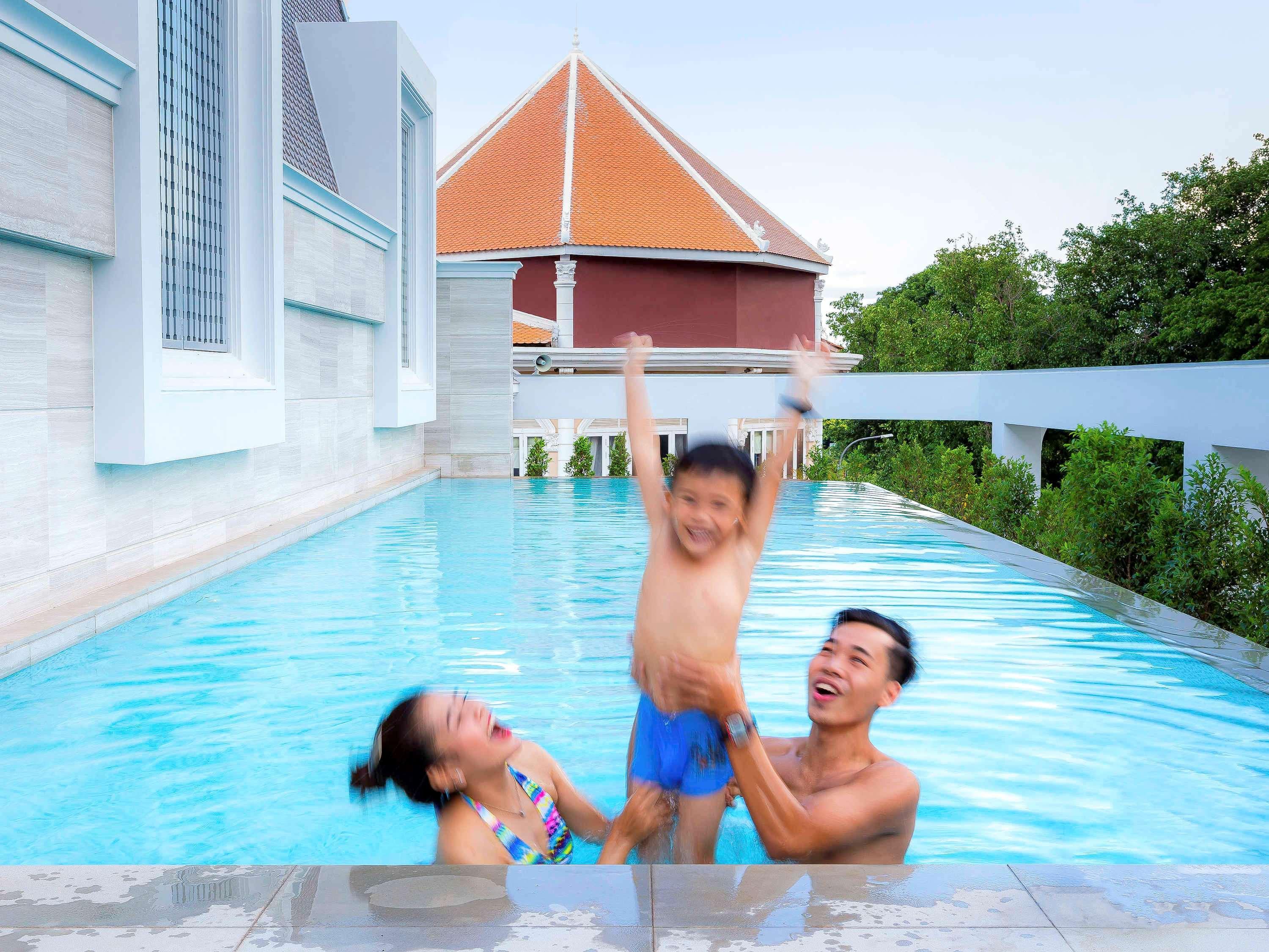 Ibis Styles Siem Reap Hotel Exterior photo